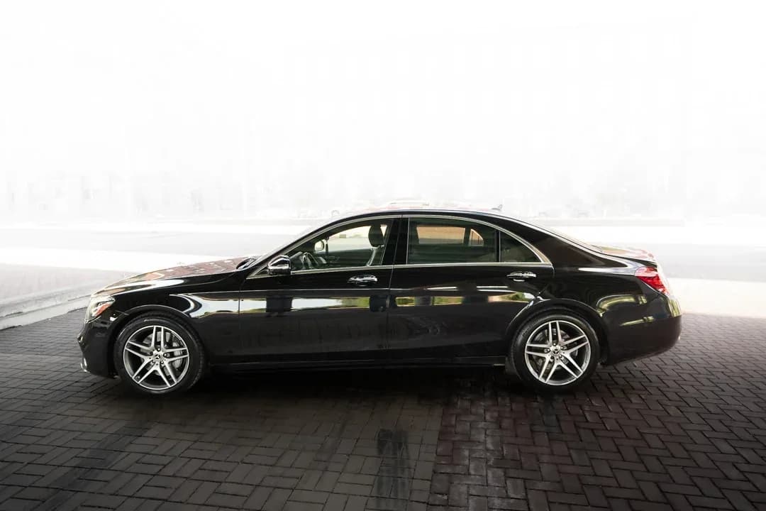 Mercedes S-Class Sedan — photo 4