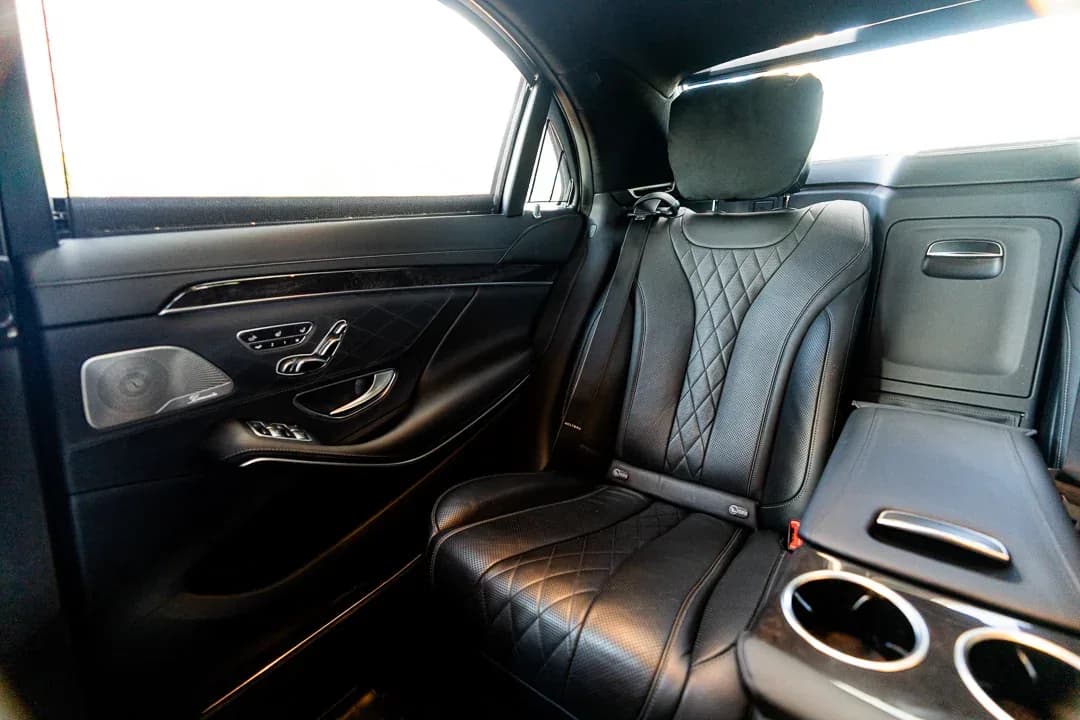 Mercedes S-Class Sedan — photo 5