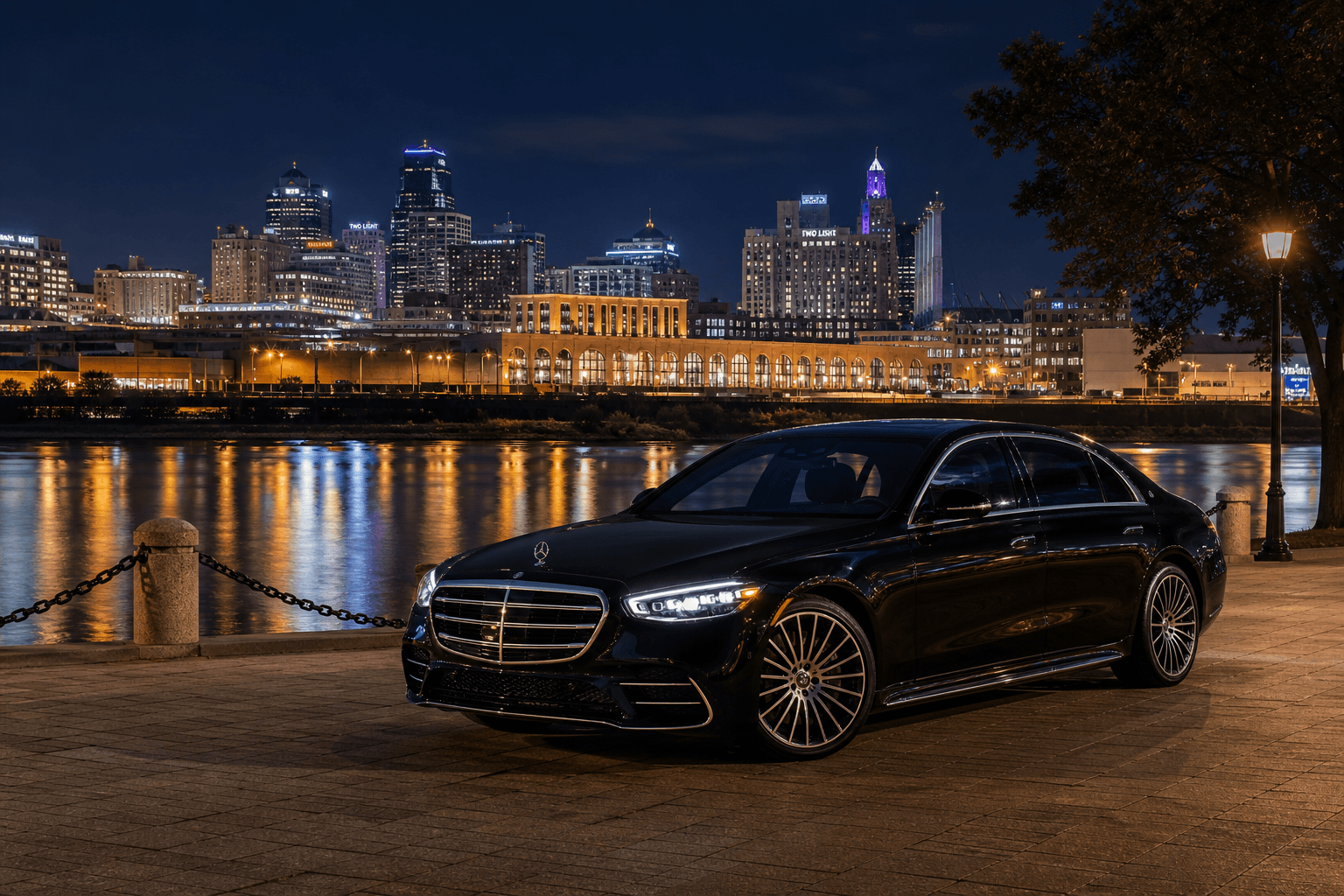 Kansas City skyline and downtown — contact ExclusiveKC for limo and black car service