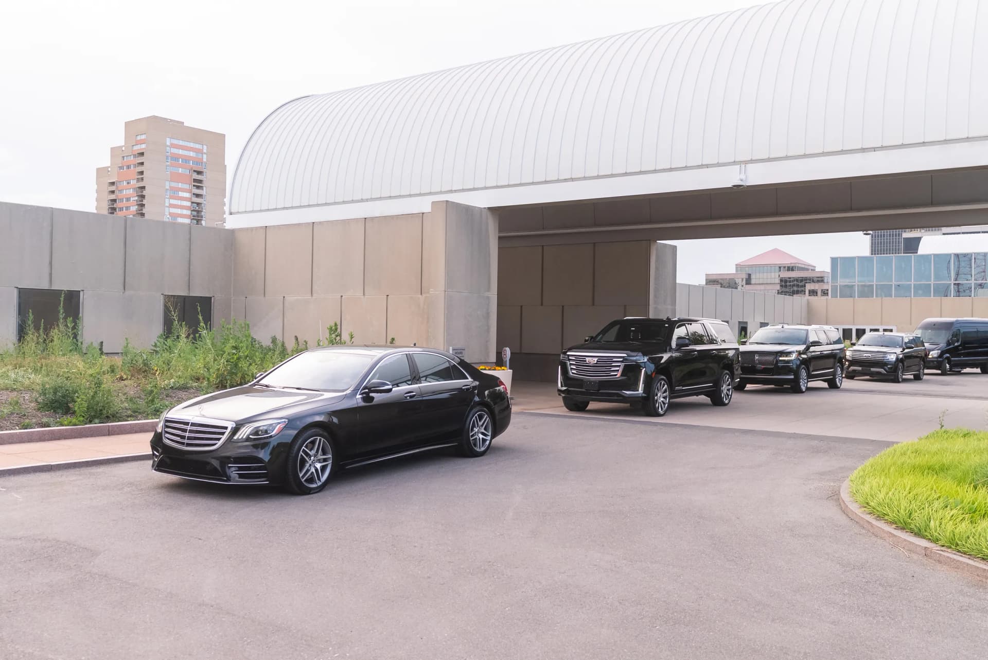 ExclusiveKC luxury transportation fleet and Kansas City chauffeur service