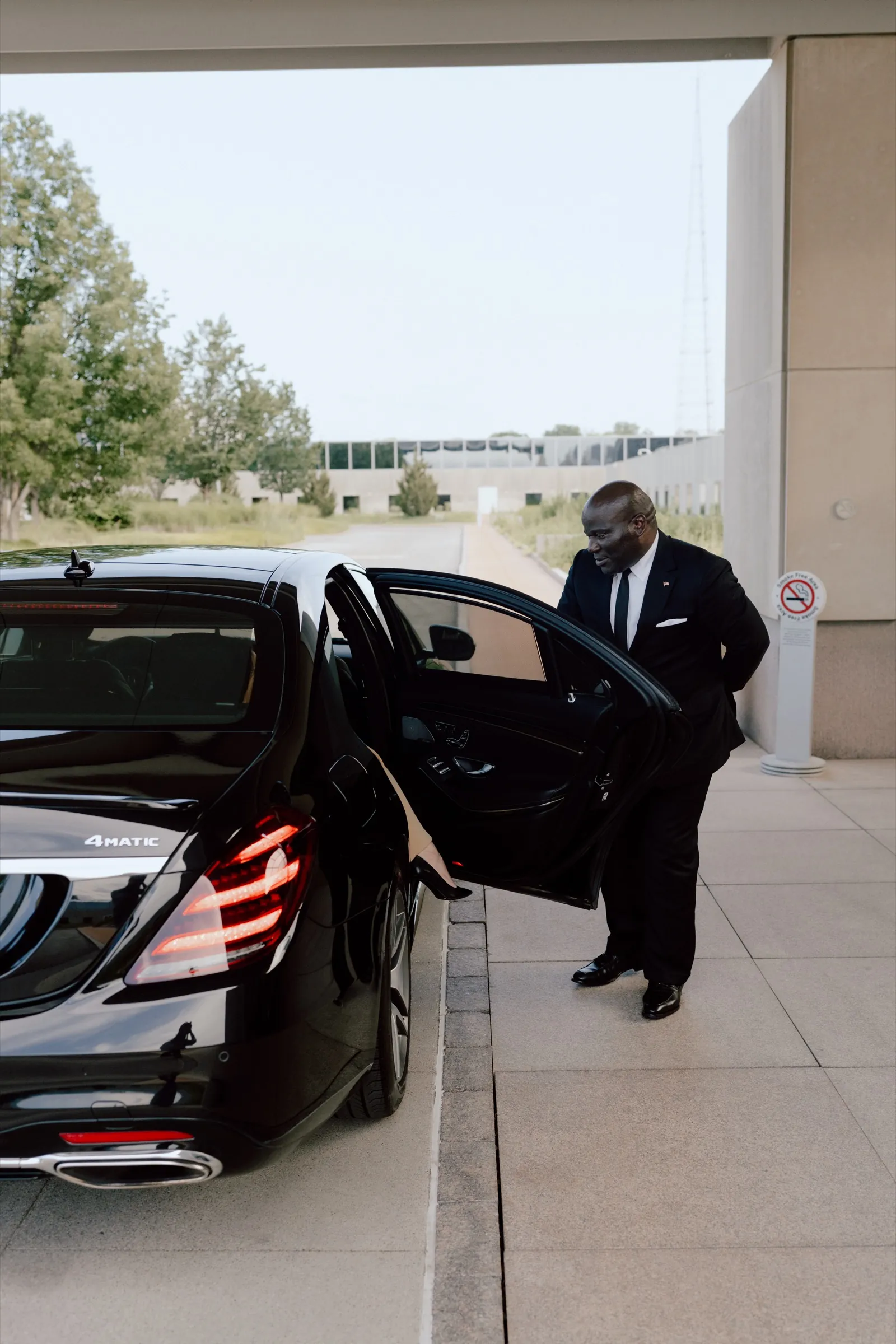 Prom Limousine Service — ExclusiveKC luxury transportation in Kansas City